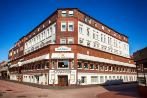 Hotel Friesenhof vorne