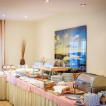 Frühstücksbuffet der Künstlerherberge